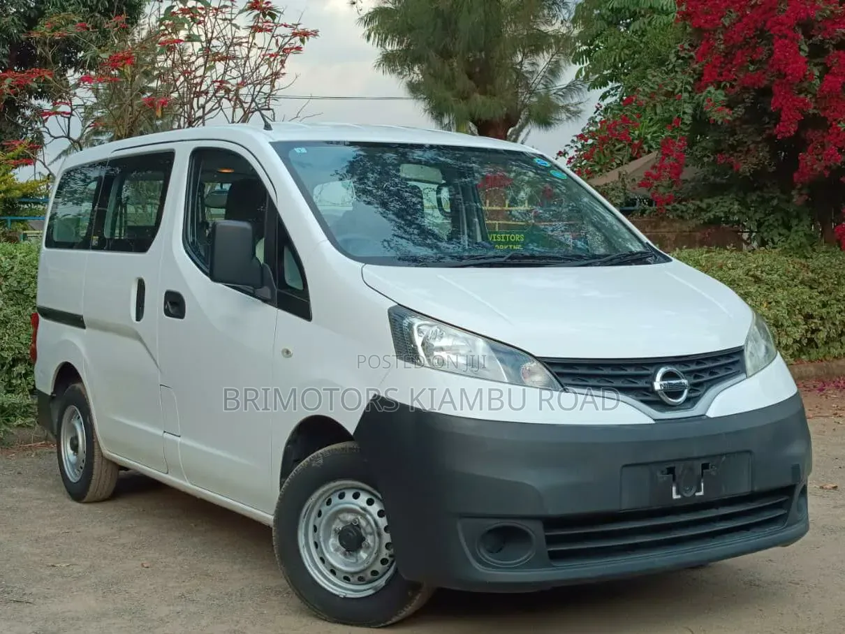 Nissan NV200 2019 White