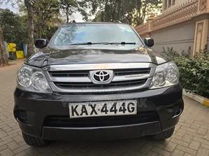 Toyota Fortuner 2006 Black