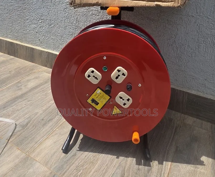 100m by 2.5mm 3core Extension Cable Reel Cord