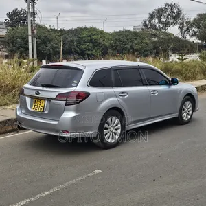 Subaru Legacy 2011 Silver
