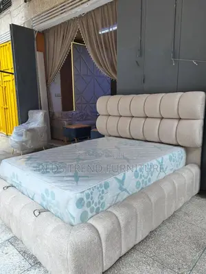 6x6 Bubble Bed Light Grey Velvet