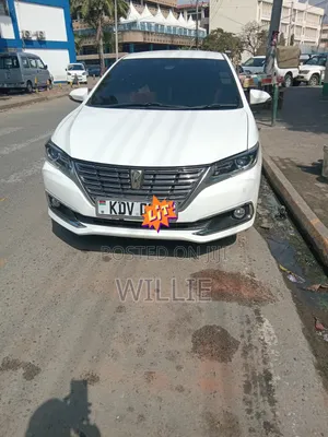 Toyota Premio 2018 White