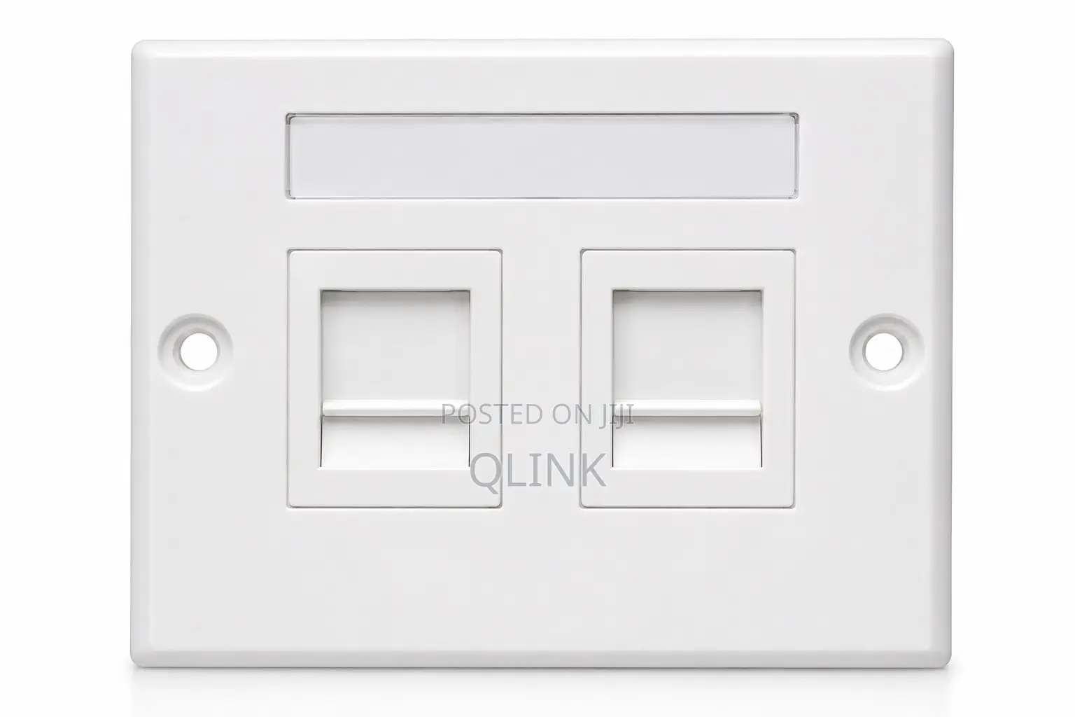 D-Link NFP-0WHI21 Dual Faceplate withShutter ID Plate - White