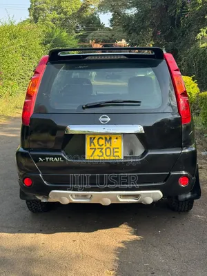Nissan X-Trail 2010 Black