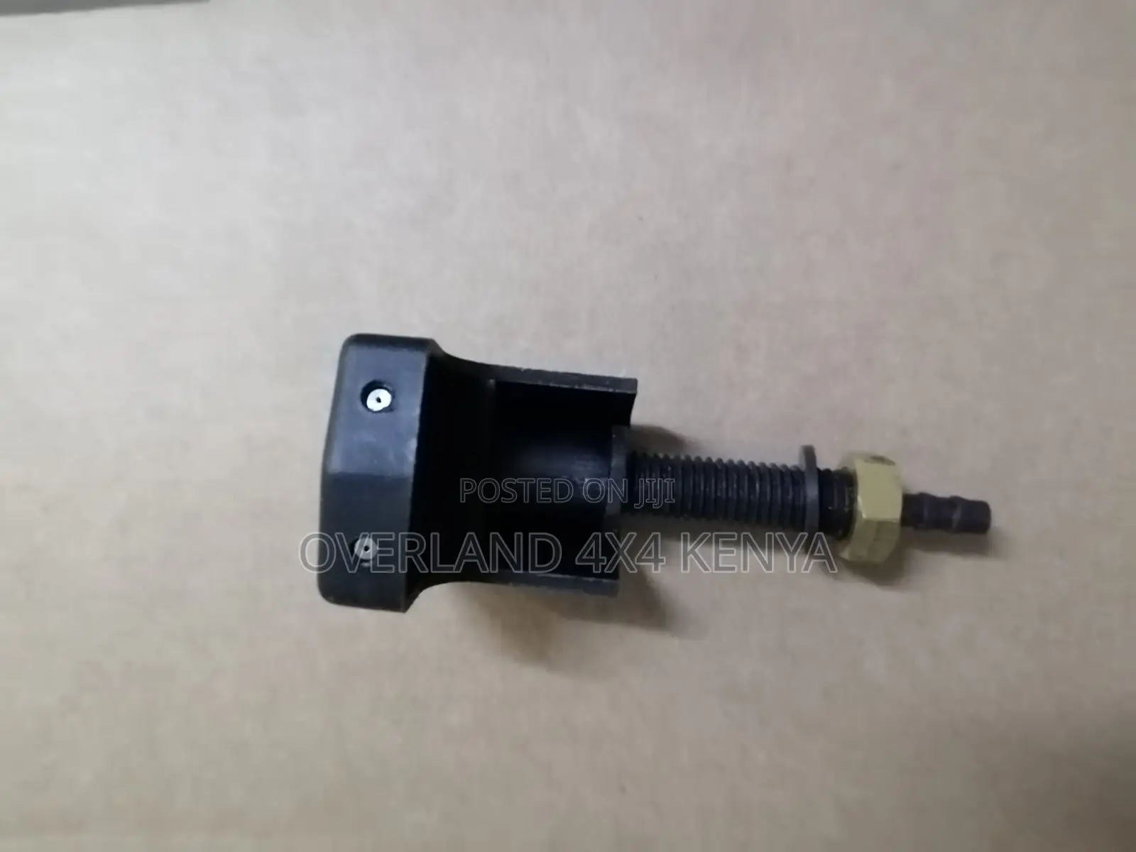 Front Windscreen Washer Twin-Nozzle