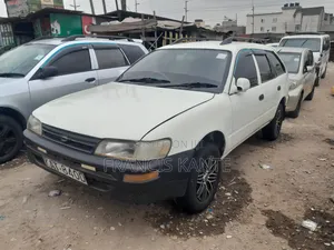 Toyota Corolla 1993 White