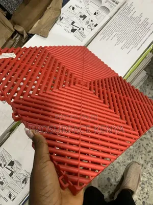 18mm PVC Garage Floor Tiles | KSh 960/Piece