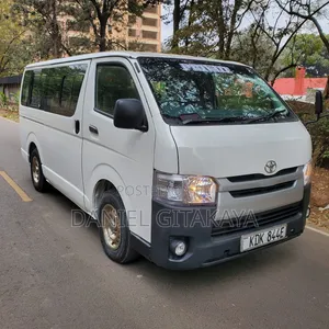 Toyota HiAce 2016 White