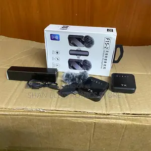 3-in-1 Dual Mic Plug Play Interviews Live Streaming Type-C F11-2