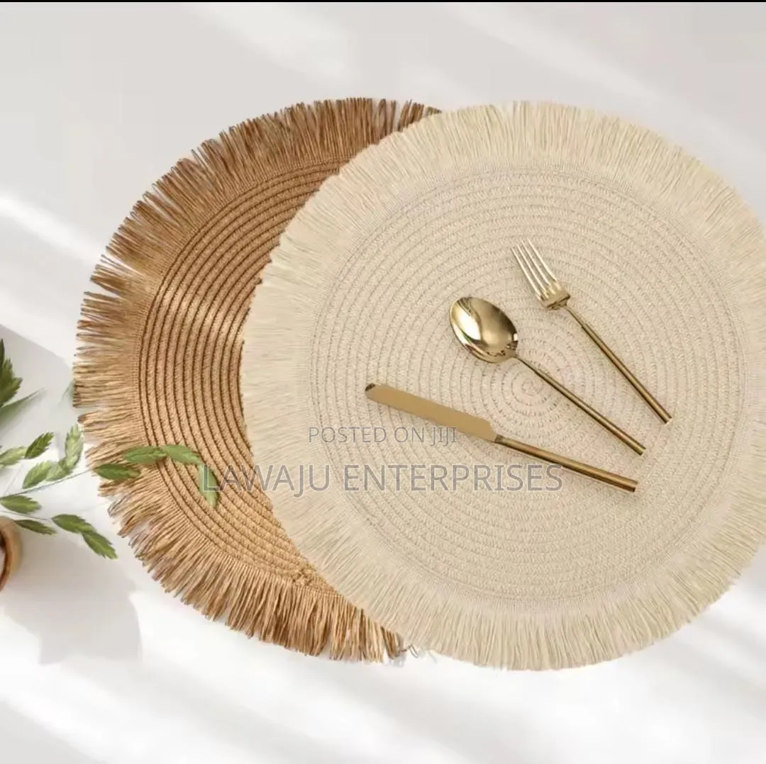 Round Table Mat