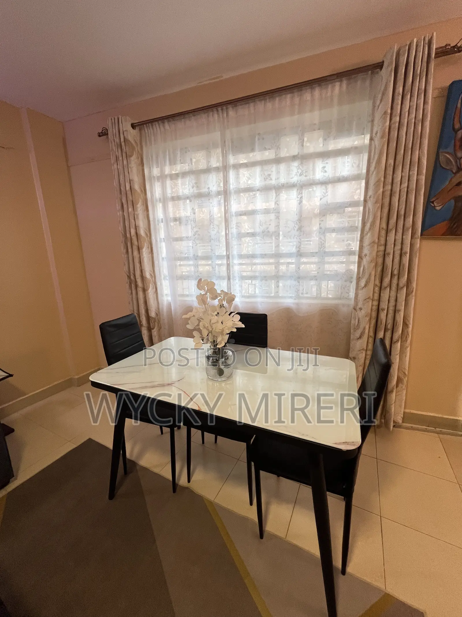 3 Seater Dinning Table