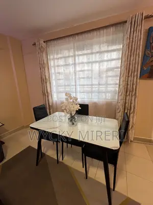 3 Seater Dinning Table