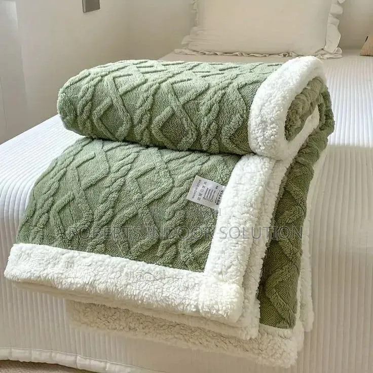 Warm Fleece Sherpa Throw Blanket