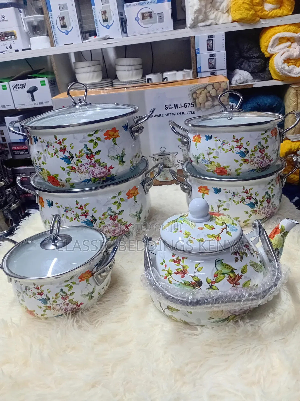 12 PCS Enamel Cookware Set at KSH 9499