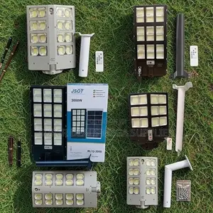 Compound Security 100W,2000W,3000W Solar Street Lights Wholesale