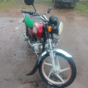 Bajaj CT 100 ES 2014 Red