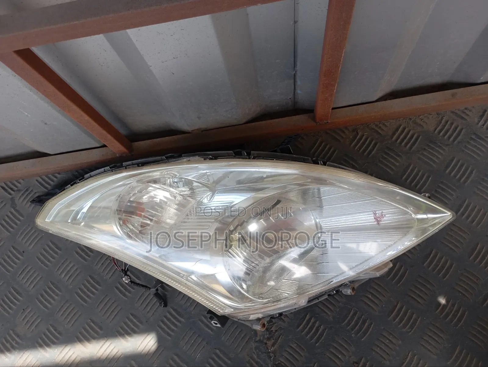 Suzuki Swift 2015 Headlight