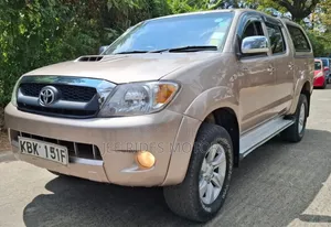 Toyota Hilux 2.5 Cab 2005 Gray