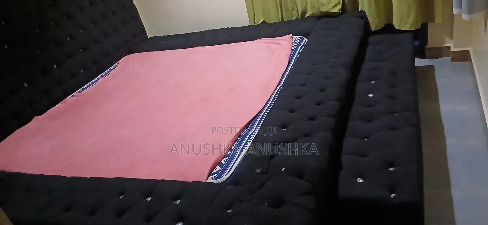 6x6 King Size Bed