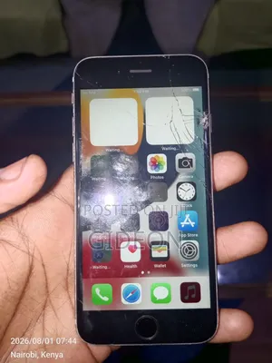 Apple iPhone 6s 64 GB Silver