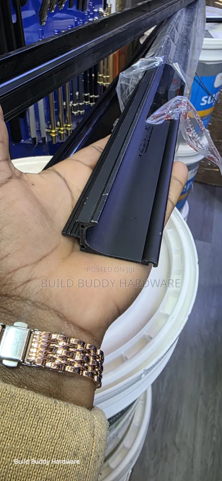 Gola Handles Series