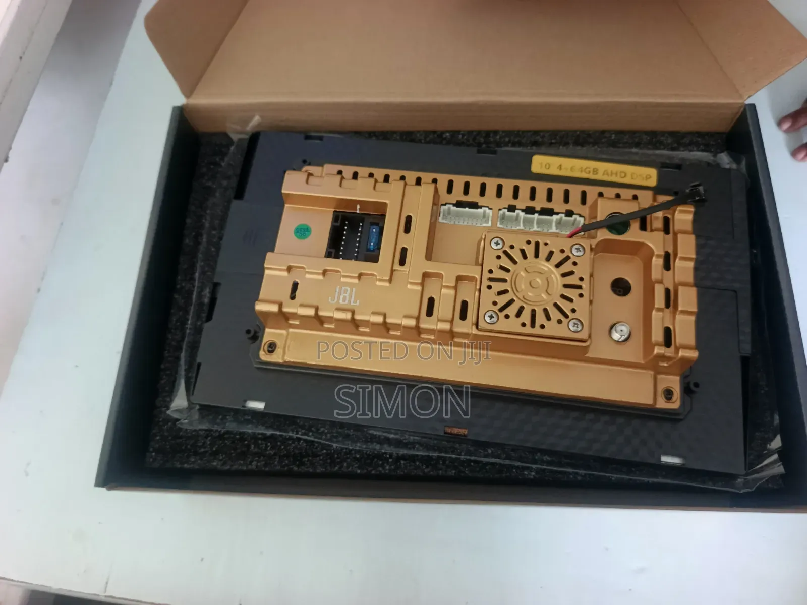 10unch JBL Android Radio