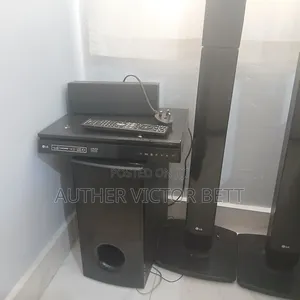 1000 Watts LG Home Theatre With 4 Tall Boys