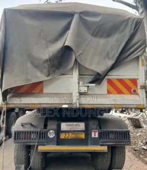 ZJ Tipping Trailer Still New
