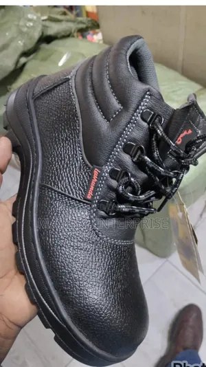 Safety Boots Colour Black