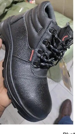 Black Safety Boots