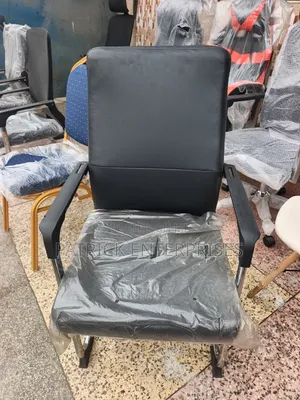 Black Imported Executive Visitors/ Boardroom Chair