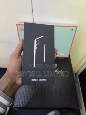New Samsung Galaxy S25 Ultra 256 GB Black