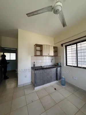 1bdrm Bedsitter in Jcc Road, Bamburi for rent