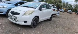 Toyota Vitz 2008 White