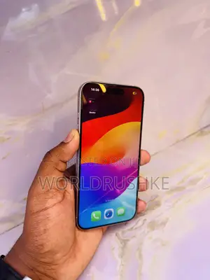 Apple iPhone 15 Pro 256 GB Silver