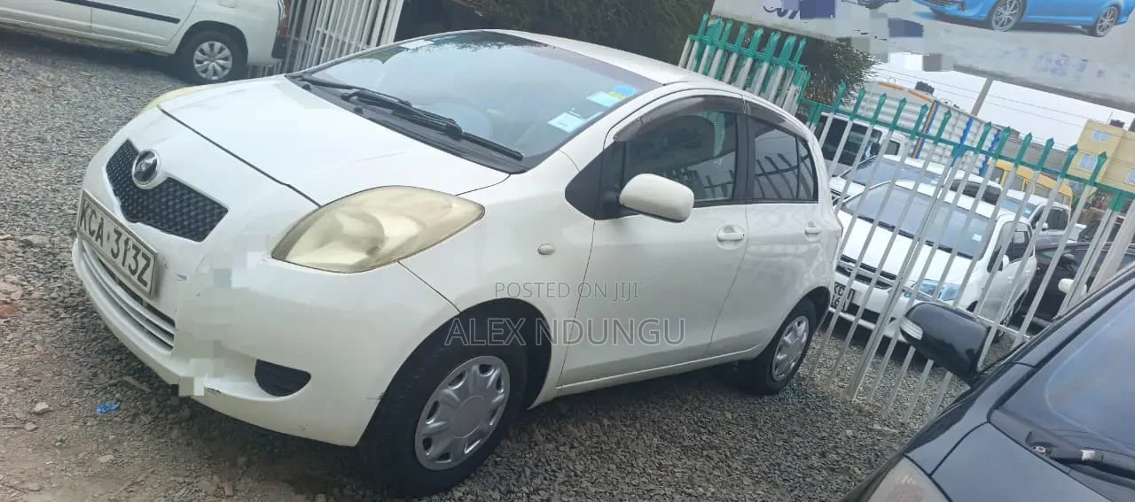 Toyota Vitz 2008 White