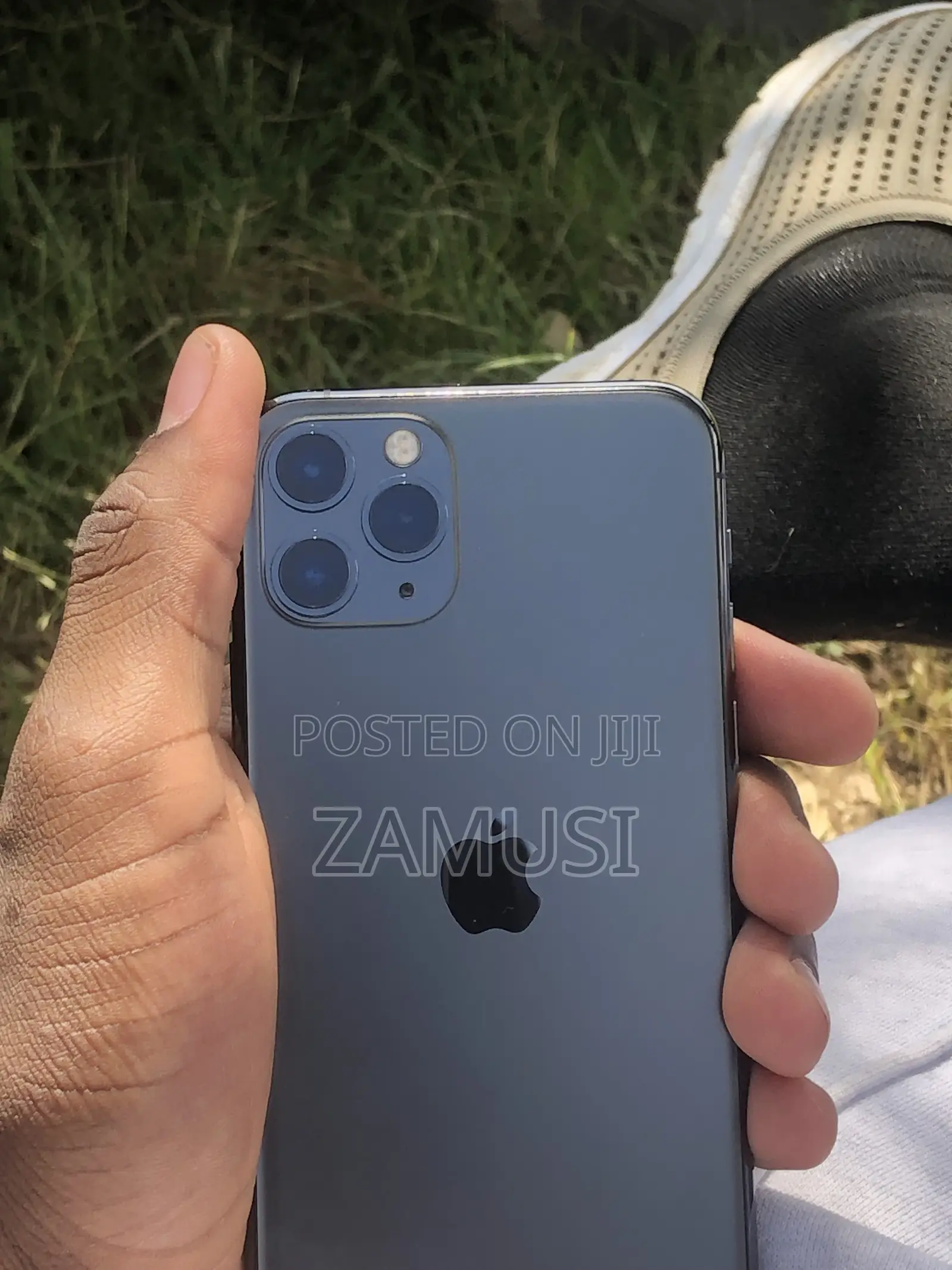 Apple iPhone 11 Pro 64 GB Gray
