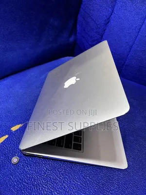 Laptop Apple MacBook Air 2014 4GB Intel Core i5 SSD 256GB