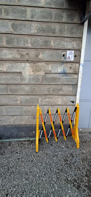 Folding Expandable Barrier – Easy Storage & Transport