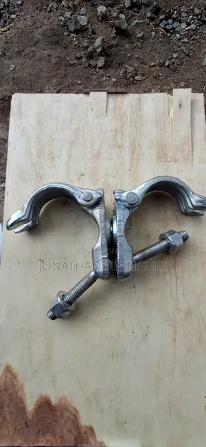 Scaffolding Swivel Coupler – 360° Adjustable Clamp