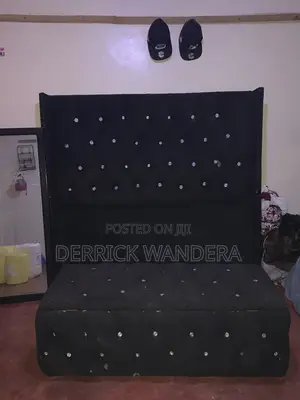Chester Bed With Ottoman