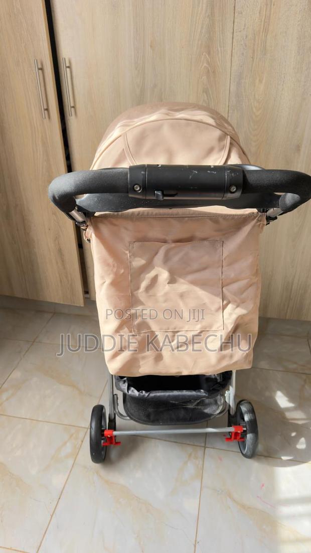Baby Stroller - thumbnail 2