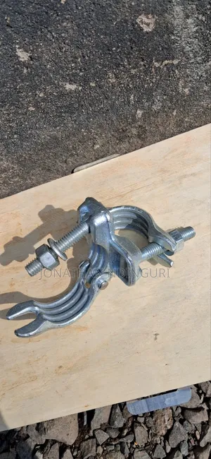 Heavy-Duty 90° Scaffold Pipe Clamp