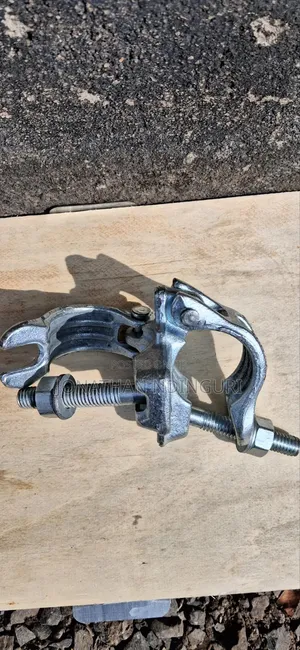 Scaffold Clamp – 90° Heavy-Duty Fixed Fitting