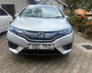 Honda Fit 2015 Silver