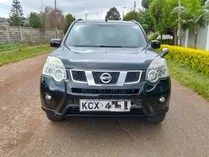Nissan X-Trail 2012 Black
