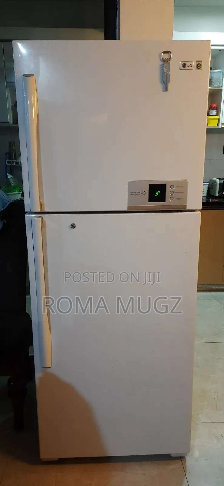 Refrigerator
