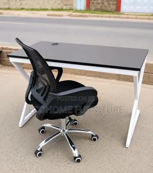 Modern Office Desk Mesh Chair Set