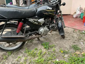 TVS HLX Plus ES 2025