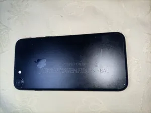 Apple iPhone 7 32 GB Silver